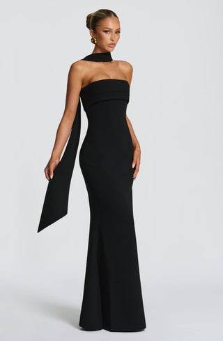 Leura Maxi Dress - Black - glavon