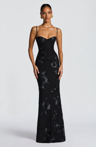 Nefertiti Maxi Dress - Black - glavon