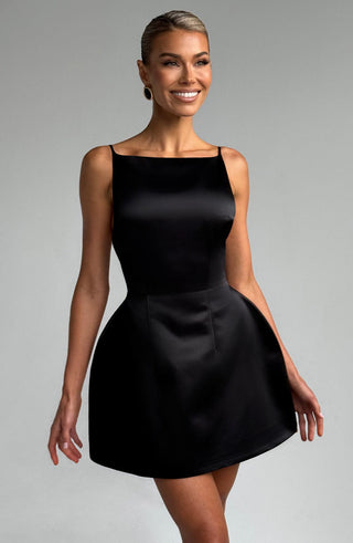 Tate Mini Dress - Black - glavon