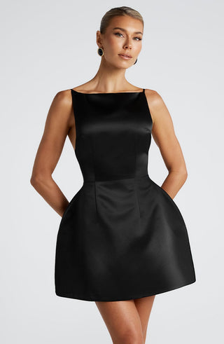 Tate Mini Dress - Black - glavon